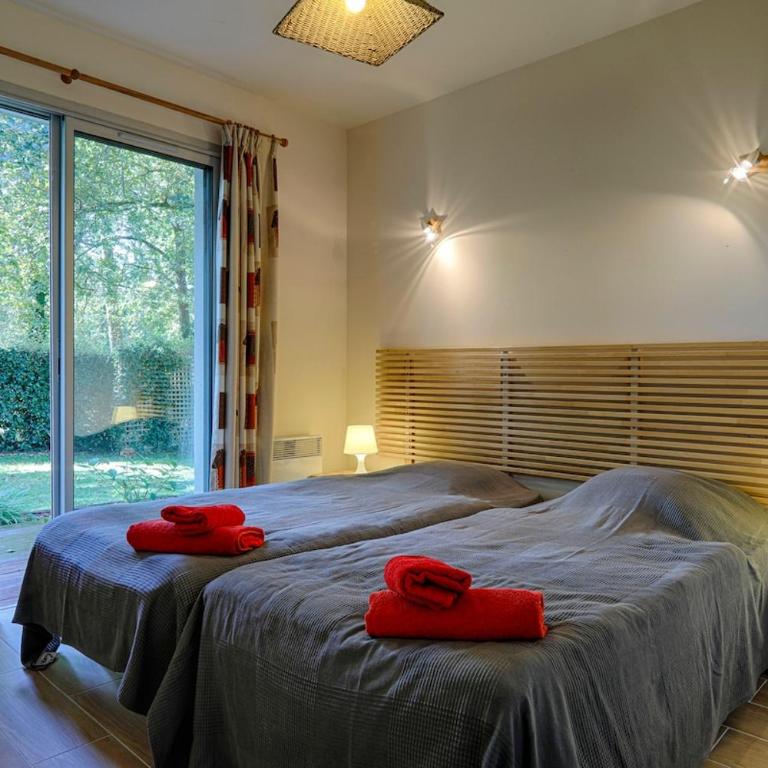 Demeure d'exception sur le Golf De Biscarrosse avec piscine chauffée - Maison 4 Chambres - 15