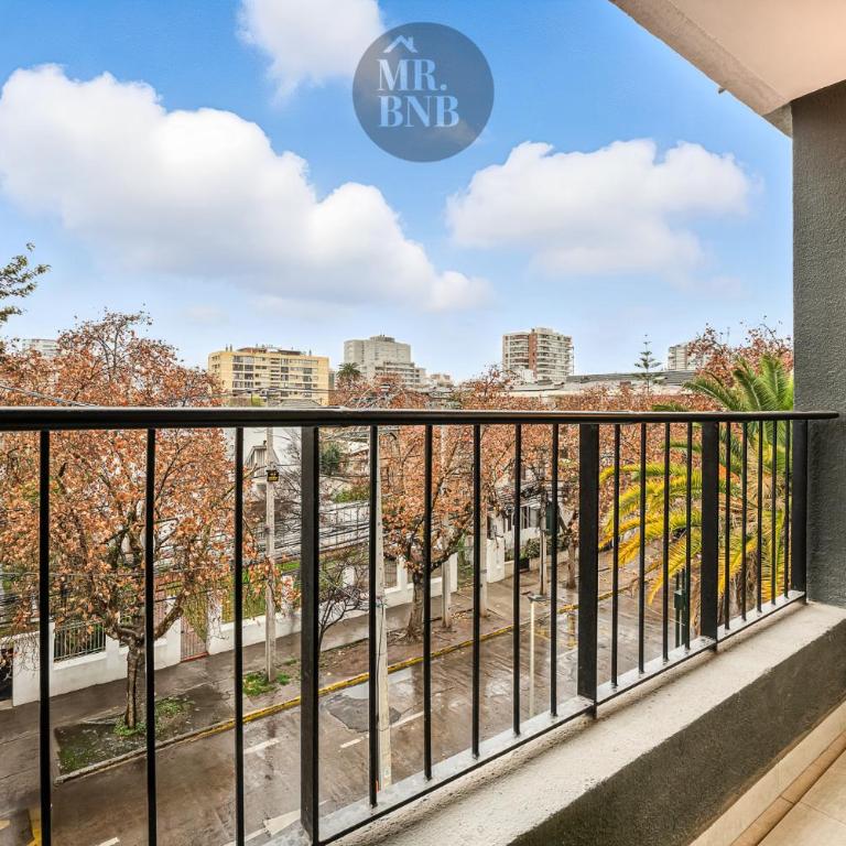 Capitan Orella Apartments by Mr BnB - One-Bedroom Apartment with Balcony - 5