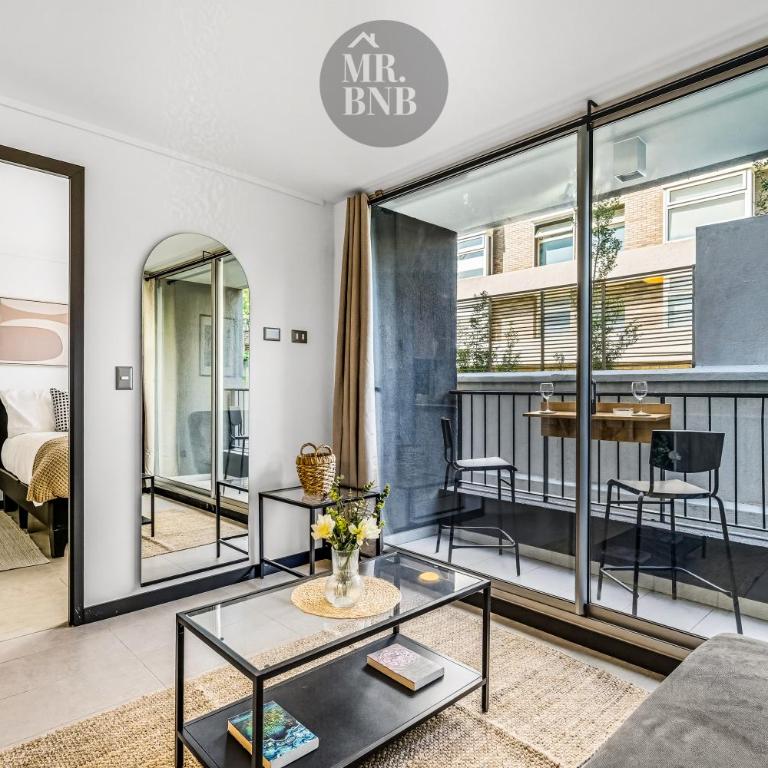 Capitan Orella Apartments by Mr BnB - One-Bedroom Apartment with Balcony - 14
