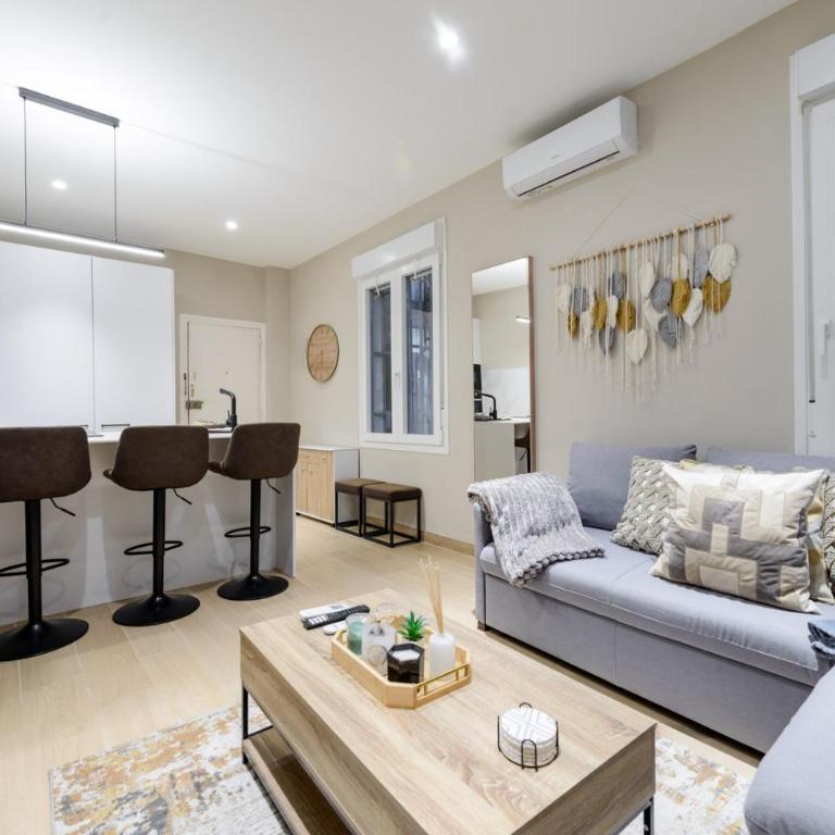 GuestReady - Lovely flat in the heart of Madrid - Two-Bedroom Apartment - 2