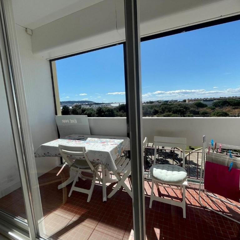 Appartement chaleureux avec balcon, animaux admis, pour cure ou vacances - FR-1-503-85 - Studio - 12