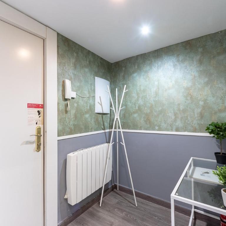 Perfect for groups and families, suitable for six in Bilbao - Apartamento de 3 dormitorios - 16
