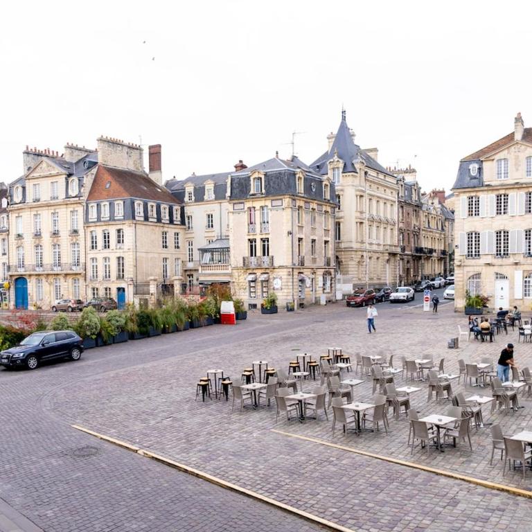 Appartement avec terrasse - place Saint-Sauveur - Caen - Appartement 2 Chambres - 11