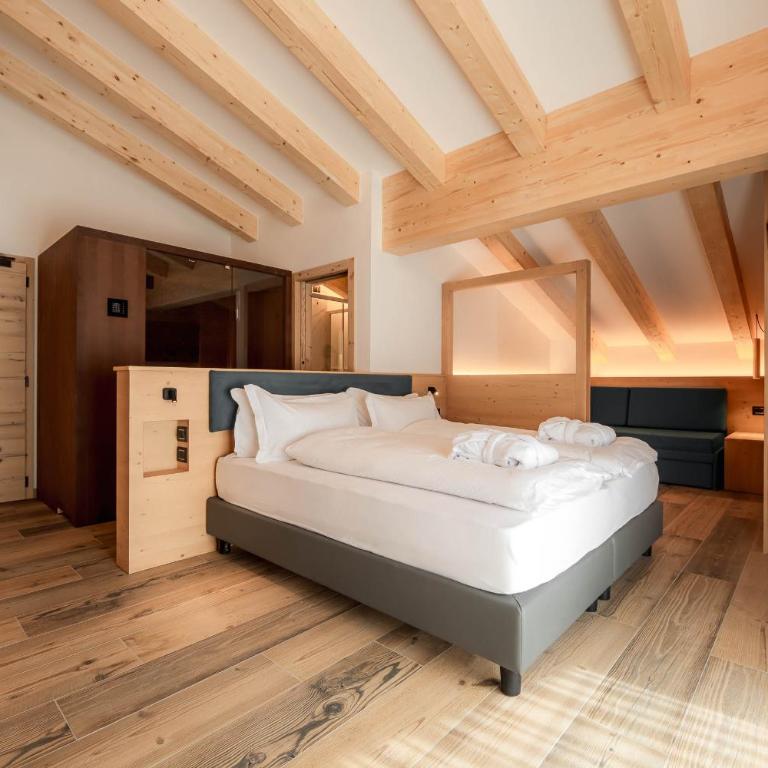 Spires Hotel - Junior Suite con Sauna - 2