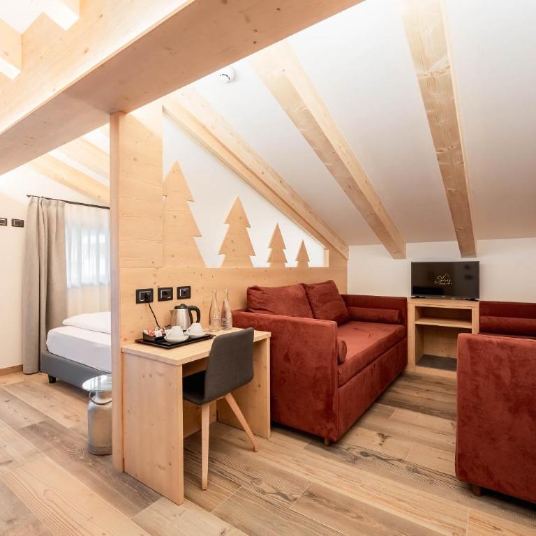 Spires Hotel - Junior Suite - 1
