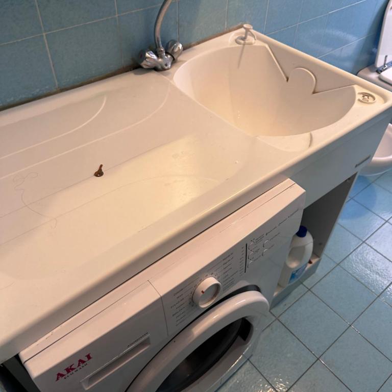 Solferino 17 suites Brescia Stazione - Chambre Simple avec Salle de Bains Commune - 24