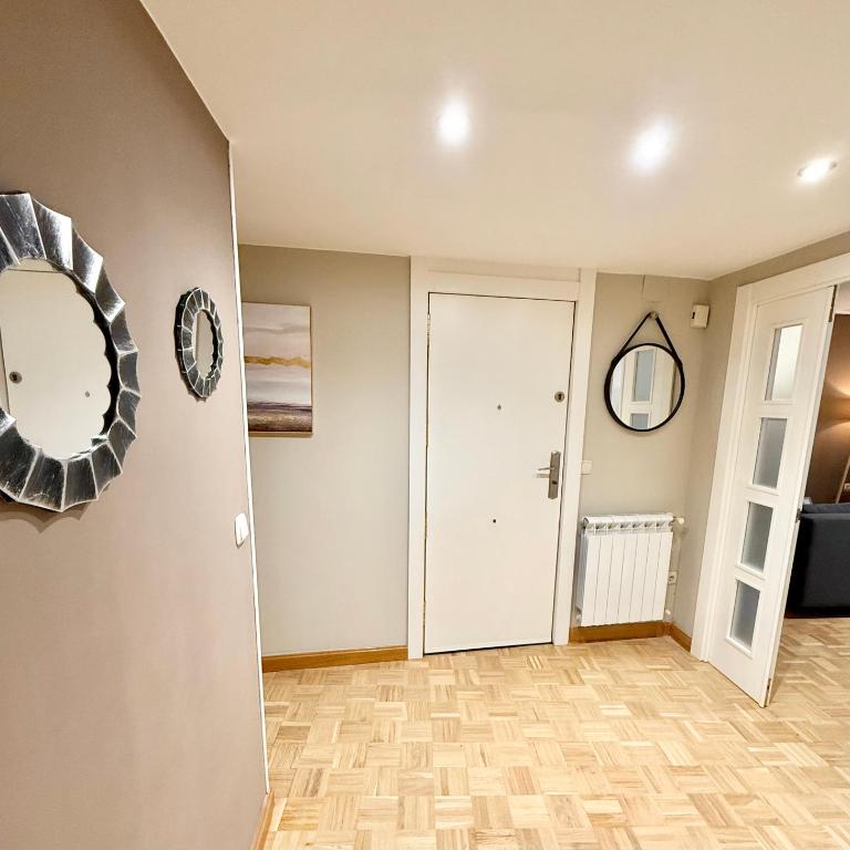 Vive Zaragoza VIII - Three-Bedroom Apartment - 30