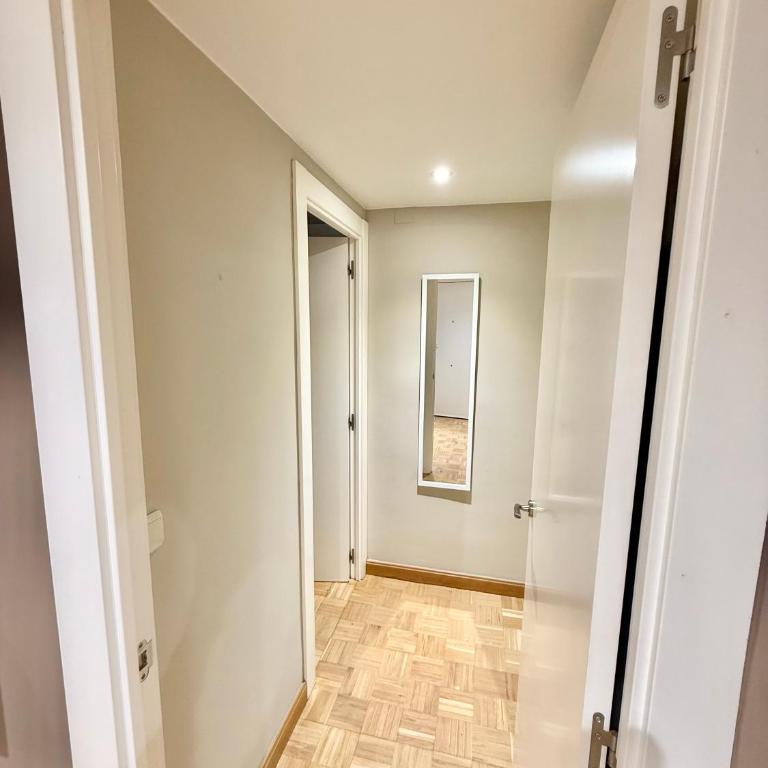 Vive Zaragoza VIII - Three-Bedroom Apartment - 11