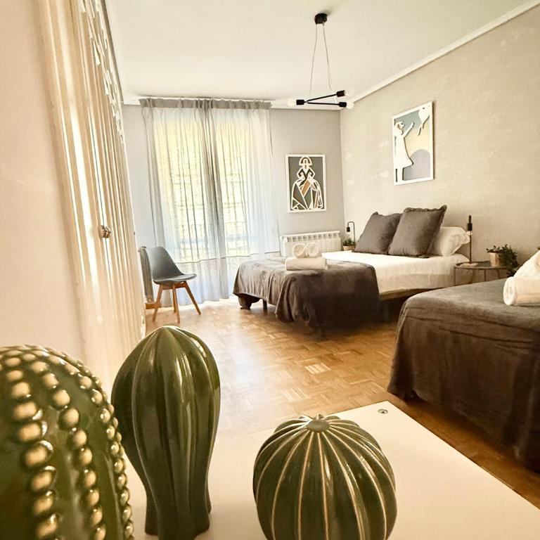 Vive Zaragoza VIII - Three-Bedroom Apartment - 12