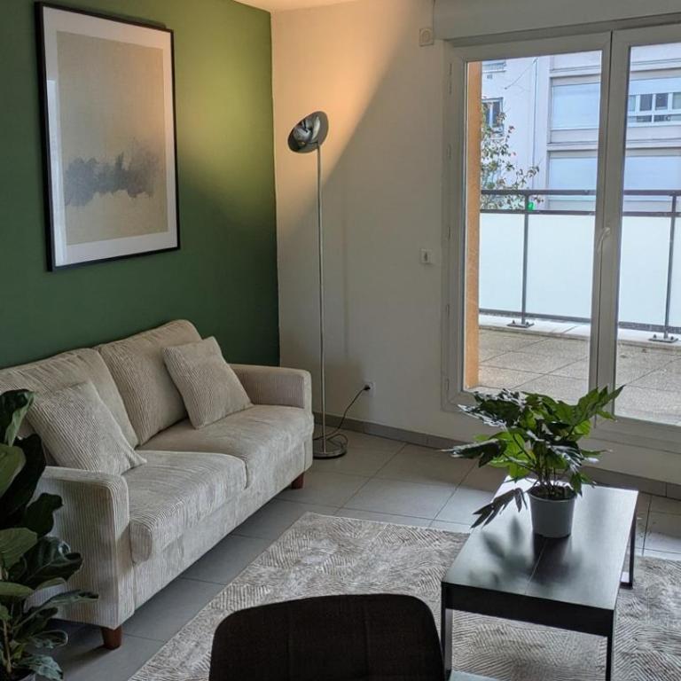 Le Modern French - Two-Bedroom Apartment - 1