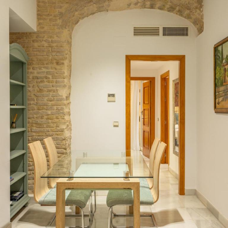 Fuente de Plata, Apartment and patios, step-free, historical center - Apartamento Superior de 2 dormitorios - 11