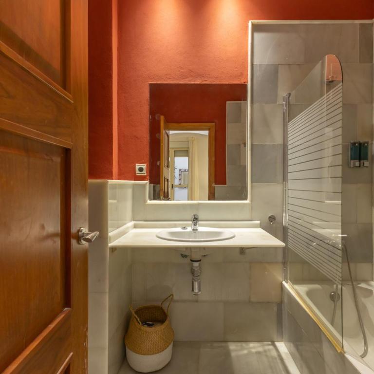 Fuente de Plata, Apartment and patios, step-free, historical center - Apartamento Superior de 2 dormitorios - 36