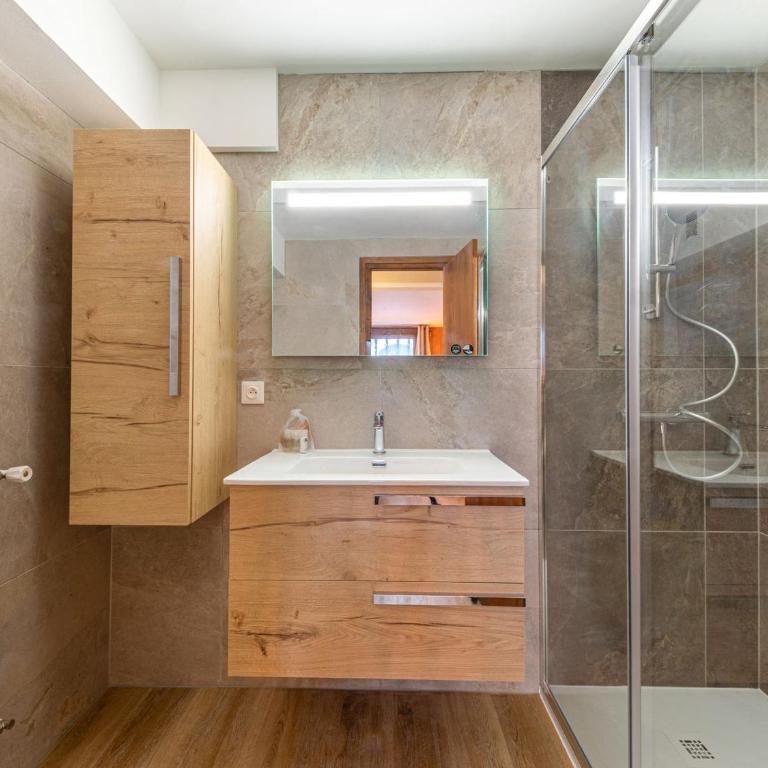 Appartement skis aux pieds avec terrasse sud et parking à Val-d'Isère - Apartamento de 2 dormitorios - 13