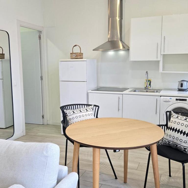 Velarde Suites by Del Parque Flats - Suite Executive - 4