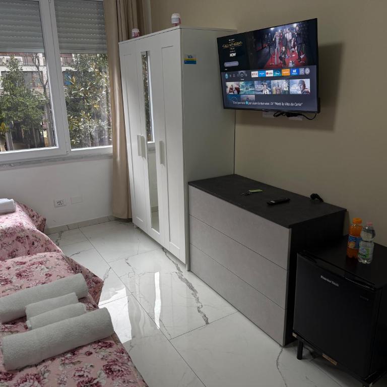 Desire guest House - Camera Tripla con Bagno Privato - 7
