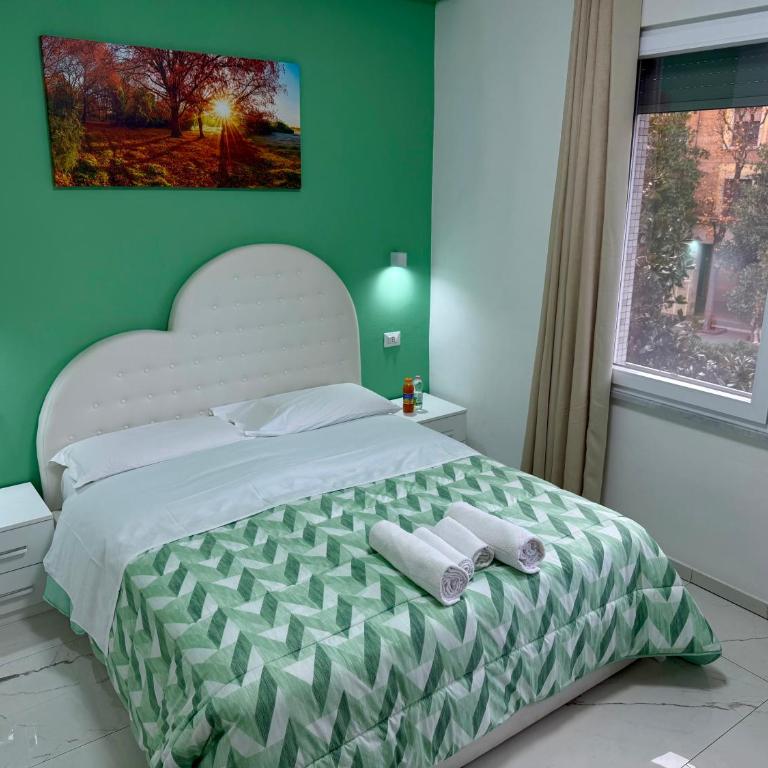 Desire guest House - Camera Matrimoniale con Bagno Privato - 11