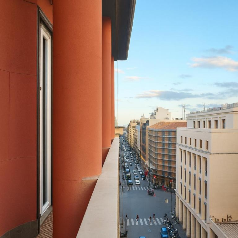 URBAN Palermo DOWNTOWN - Camera King con Balcone - 37