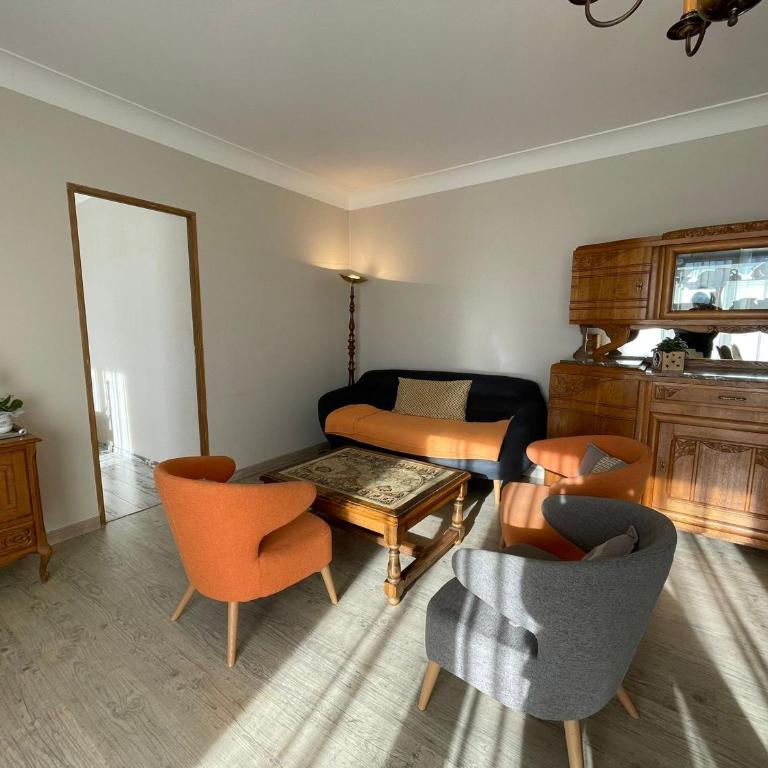 Maison rénovée avec grand jardin, proche des Sables-d'Olonne, 4 chambres, terrasse et Wifi - FR-1-426-187 - Ferienhaus (8 Erwachsene) - 21
