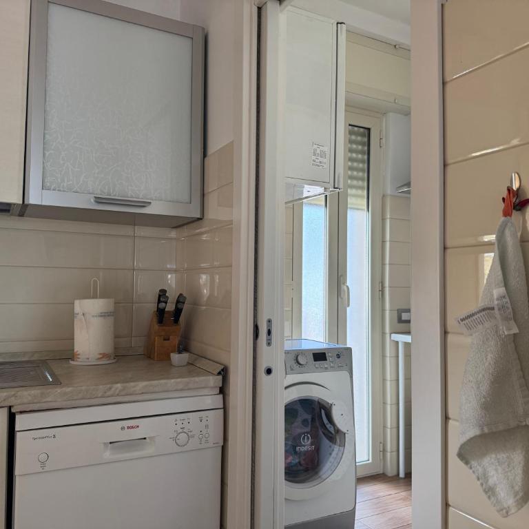 CASA di SABBY - Appartamento con 2 Camere da Letto - 11