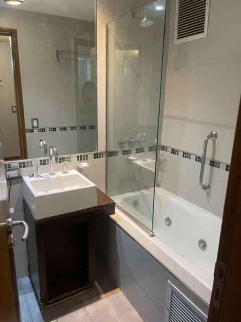 Mono ambiente microcentro - One-Bedroom Apartment - 2