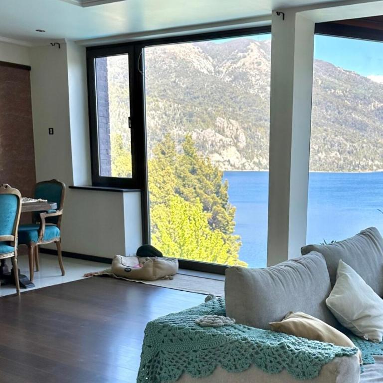 Luxury House with Private Beach and Pool - Villa - 6