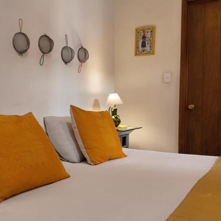 El Diablo y la Sandia B&B - Habitación con cama extragrande. - 10