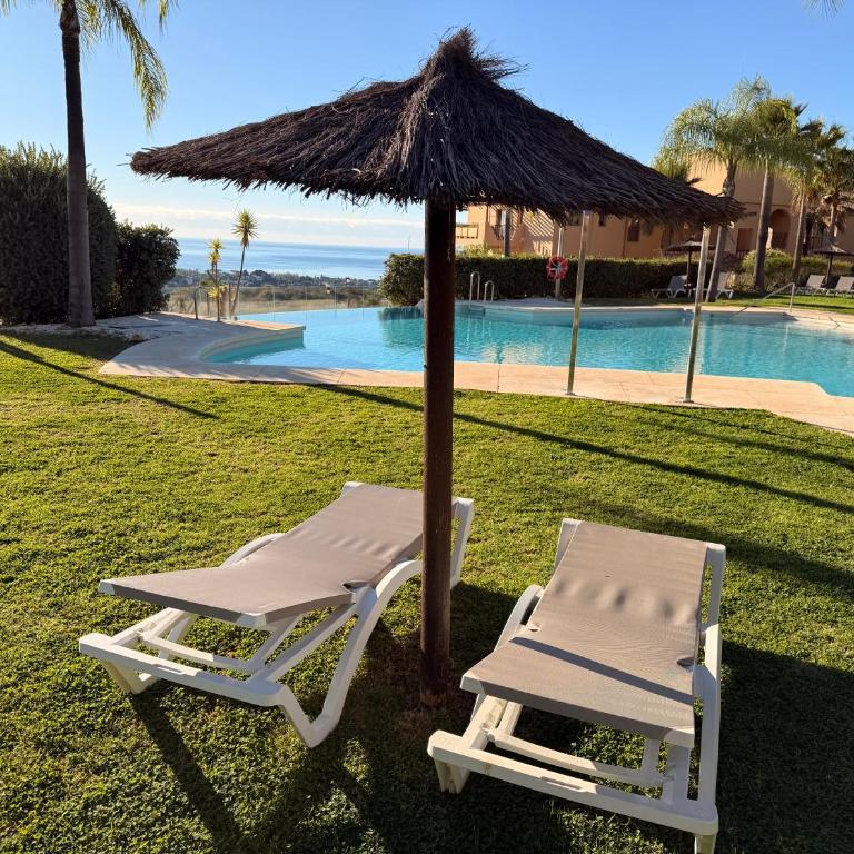 Benahavis Holidays - Apartamento Deluxe de 2 dormitorios con vistas al jardín - 57