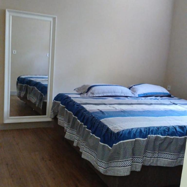 Casa Fernández - Three-Bedroom House - 4
