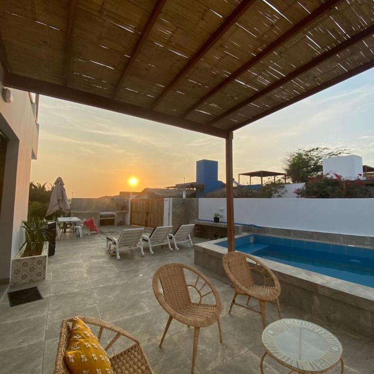 Casa de playa a metros del mar con piscina y BBQ - Casa de 4 dormitorios - 5