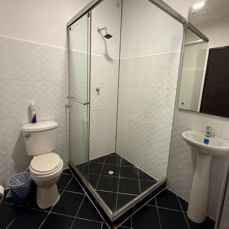 Quinta de San Pedro - Habitación Cuádruple - vistas al jardín - 9