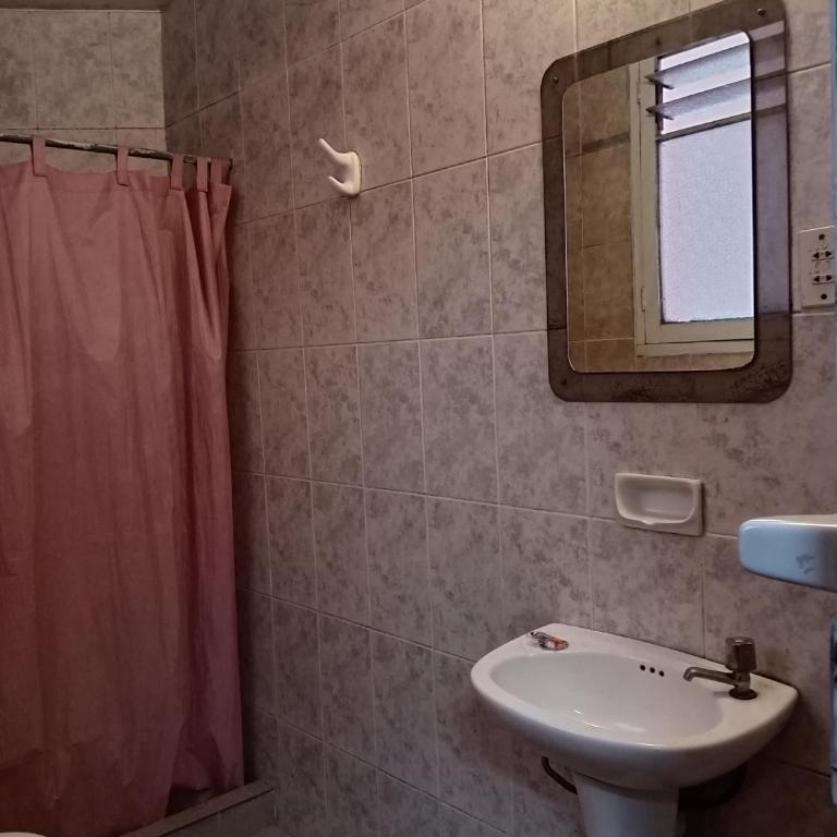 Hostal Tambo de Oro - Double Room with Private Bathroom - 4