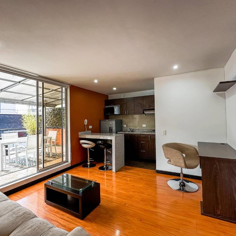 Hotel Regency Suites La Feria - Suite Junior Doble - 6