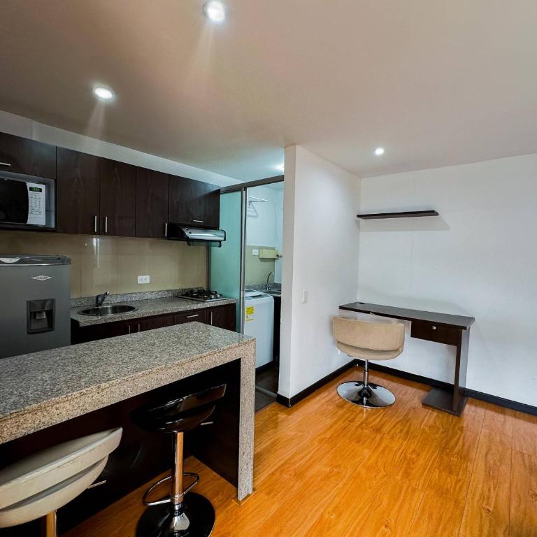 Hotel Regency Suites La Feria - Suite Junior Doble - 8