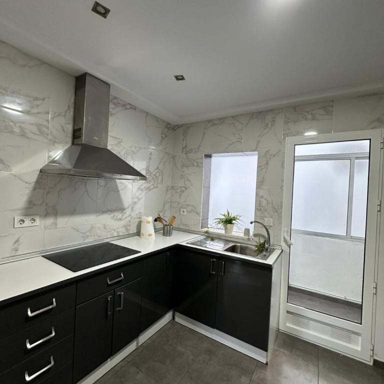 Park 22 - Three-Bedroom Apartment - 5
