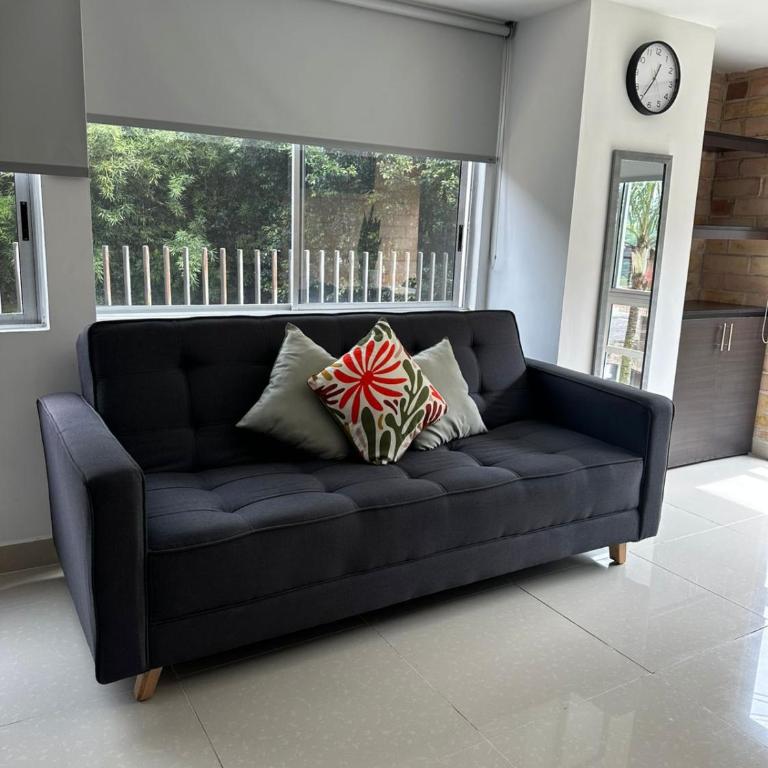 Apartamento poblado el tesoro - One-Bedroom Apartment - 4