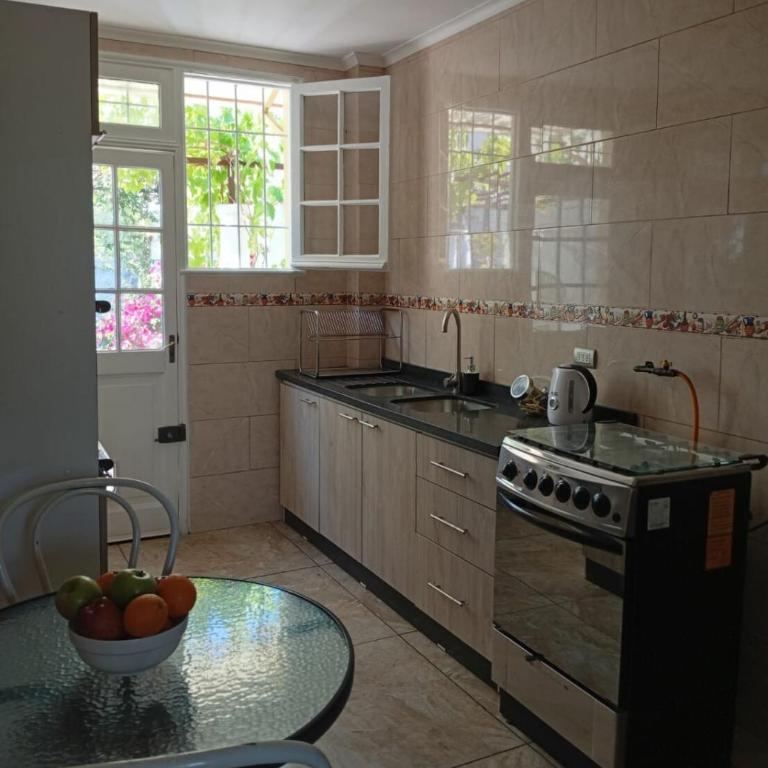 Casa patrimonial completamente renovada a minutos del centro - One-Bedroom House - 13