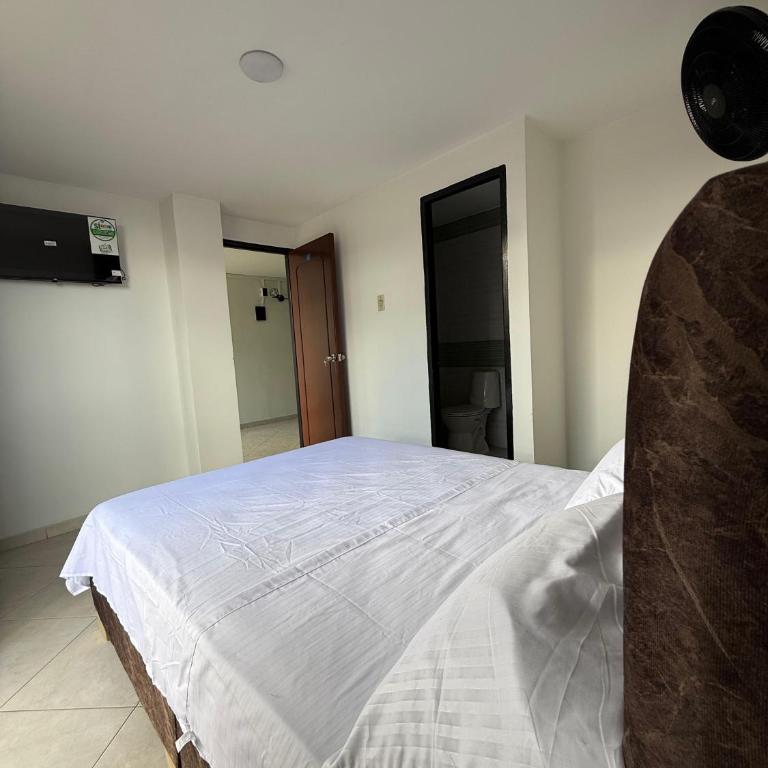 Hotel Alojamientos Villavicencio - Double Room - 7