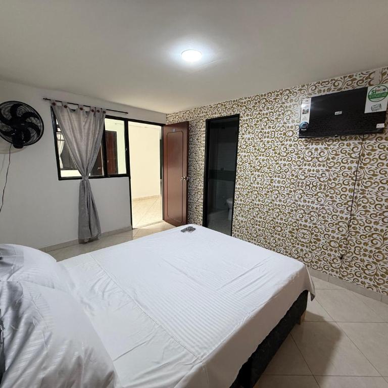 Hotel Alojamientos Villavicencio - Double Room - 9