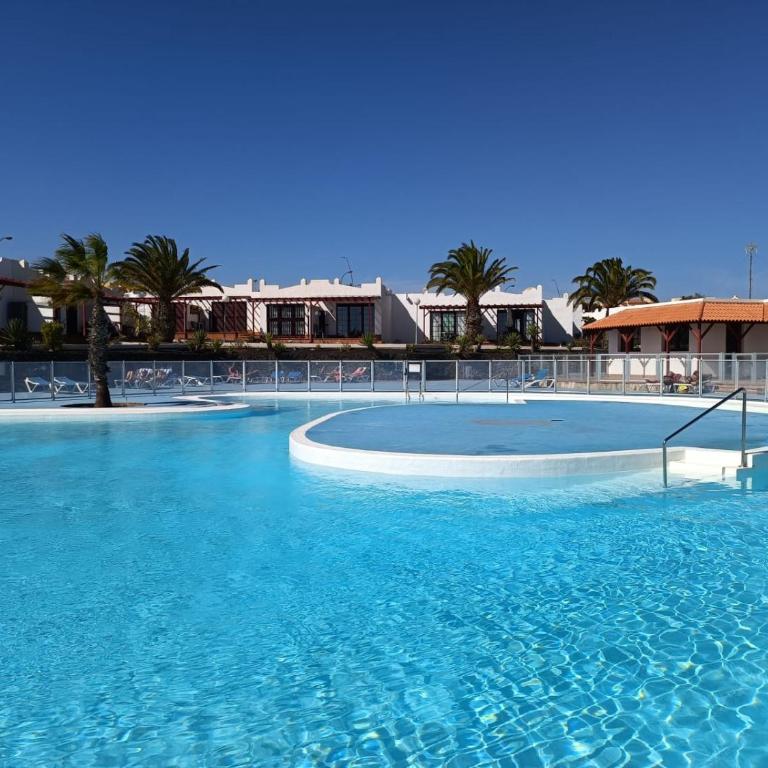 Sun Beach Holiday 50 - One-Bedroom Apartment - 1