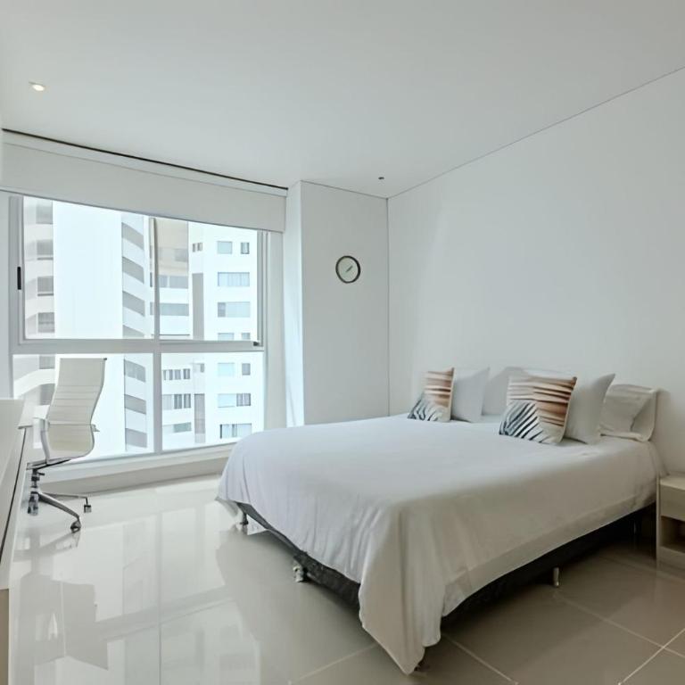 Premium con ubicación excelente en Bocagrande - One-Bedroom Apartment with Balcony and Water View - 4
