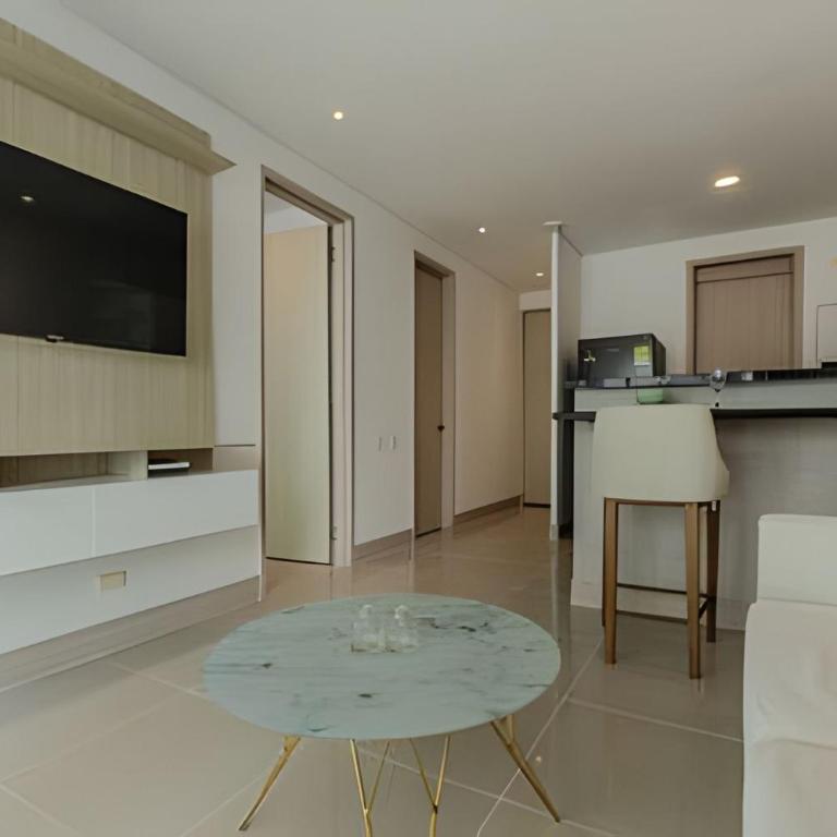 Premium con ubicación excelente en Bocagrande - One-Bedroom Apartment with Balcony and Water View - 13