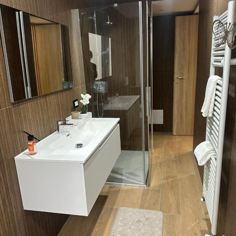 Casa Orchidea - Appartamento con 2 Camere da Letto - 1
