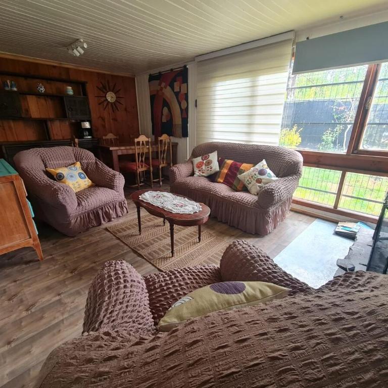 Tu Casa familiar ideal, centrica en Lican Ray - Three-Bedroom House - 22