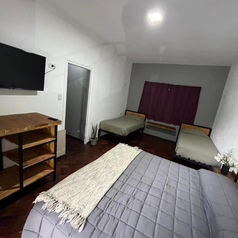 Sin Fin Hostel - Habitación Cuádruple con baño privado - 6