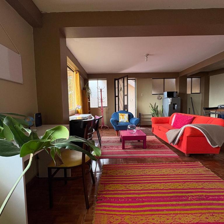 New colorful & artsy home, fam perfect, great wifi for working - Apartamento de 2 dormitorios - 43