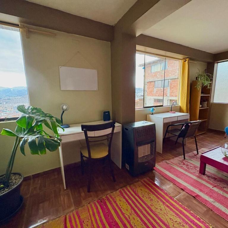 New colorful & artsy home, fam perfect, great wifi for working - Apartamento de 2 dormitorios - 67