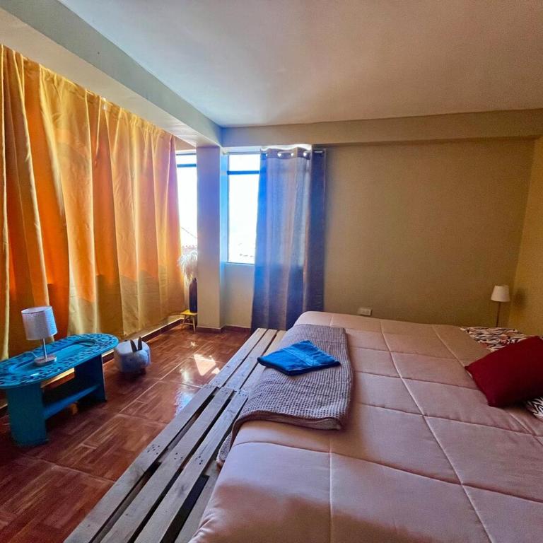 New colorful & artsy home, fam perfect, great wifi for working - Apartamento de 2 dormitorios - 68