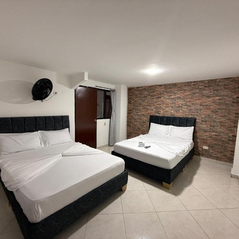 Hotel Alojamientos Villavicencio - Twin Room - 3