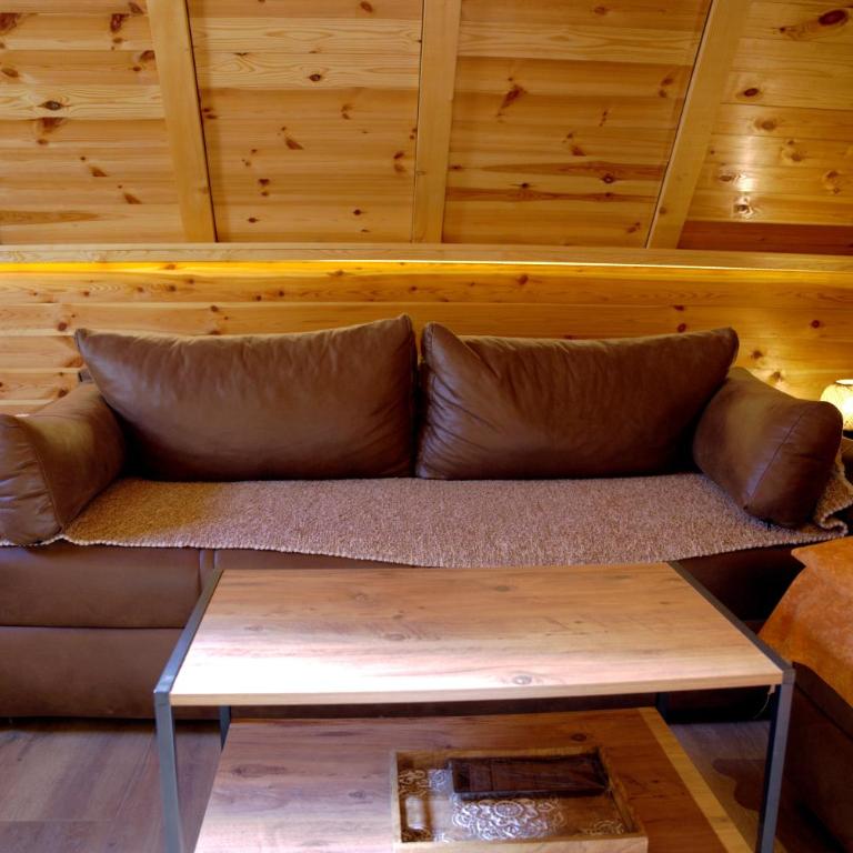 Durmitor Gardens - One-Bedroom Apartment - 7