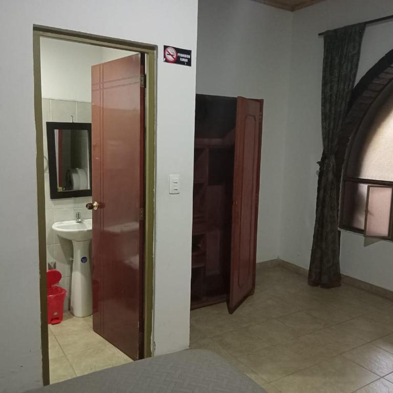 Colonial confort - One-Bedroom Apartment - 4